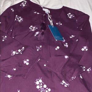 Market & Spruce 3Q split neck top‎ blouse